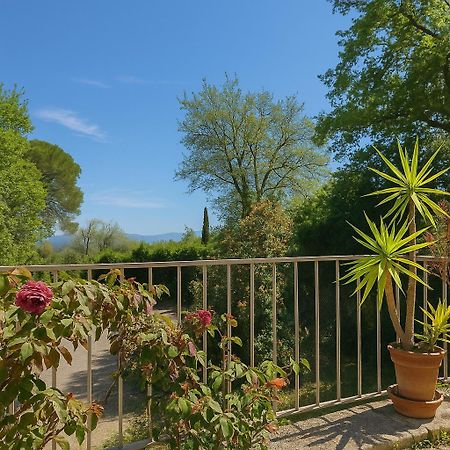 Charmante Maison Avec Jardin Aux Portes Des Gorges De L'Ardeche Saint-Julien-de-Peyrolas المظهر الخارجي الصورة